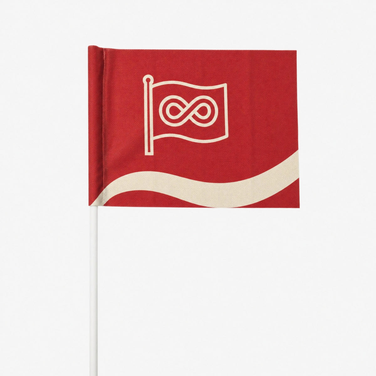 Drapeau de golf avec votre propre design sur une hampe de golf blanche, imprimé en couleurs sur une toile tissée